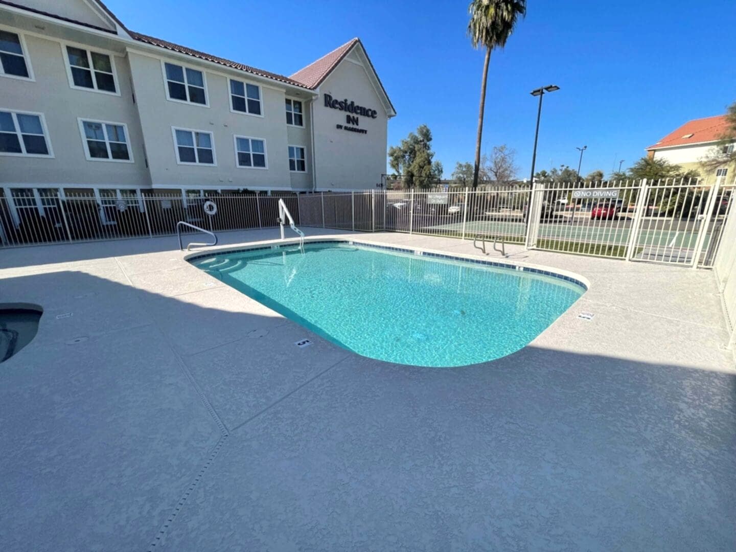 Residence Inn pool, no lifeguard on duty.
